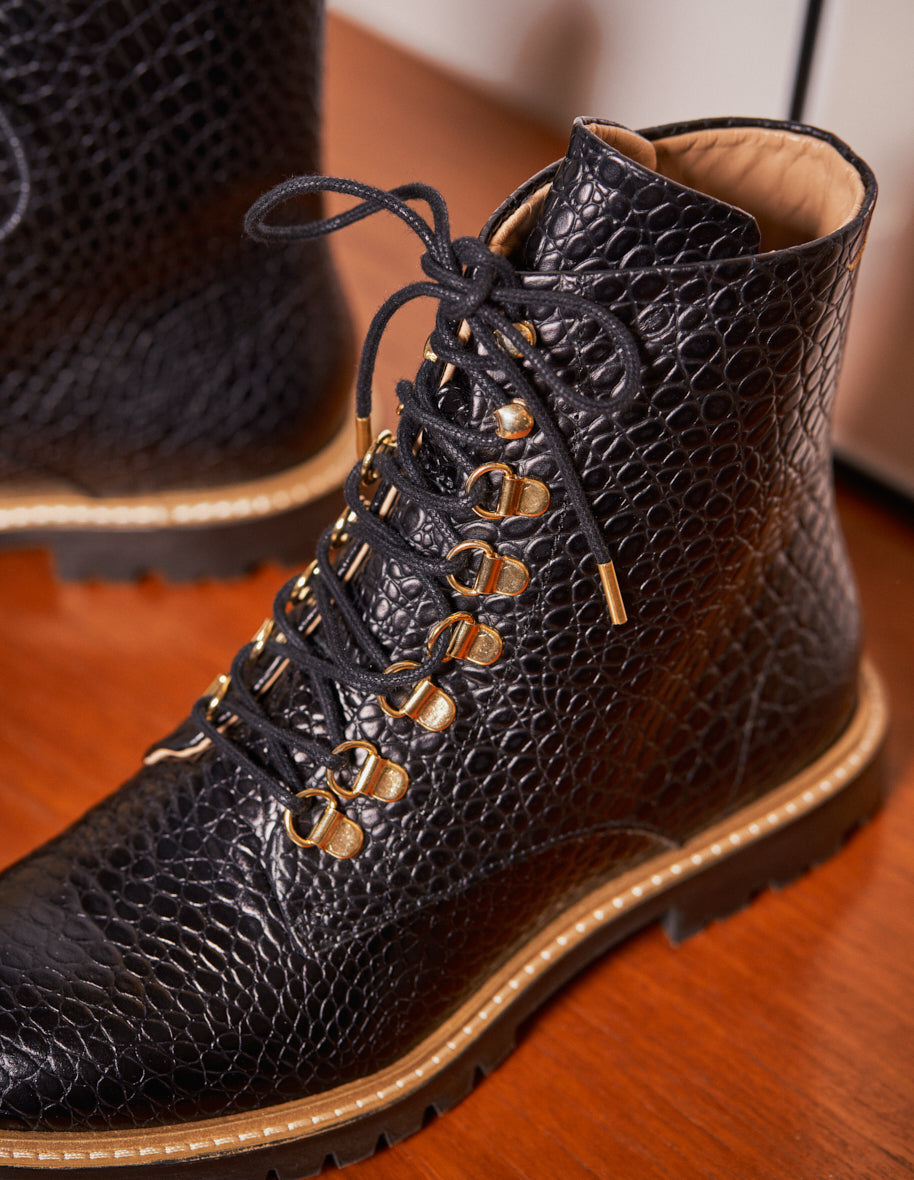 Alix Lace Boots - Cuir Croco Noir