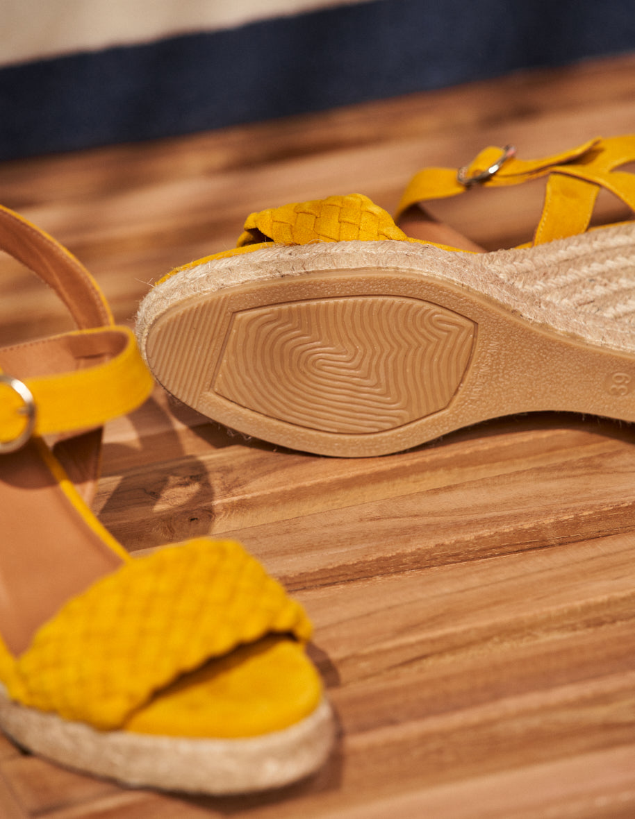 Compensated espadrilles ambre - jaune suède