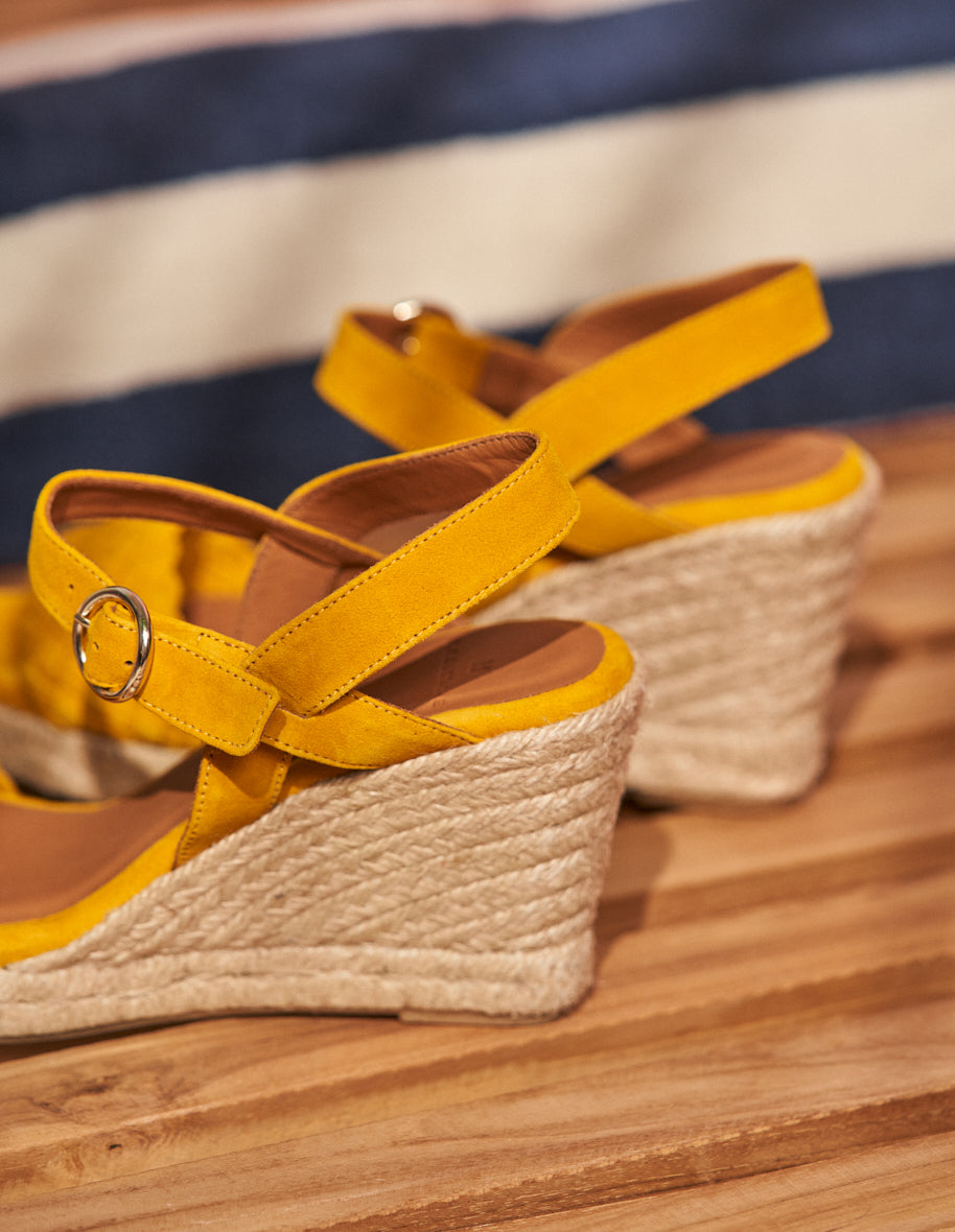 Compensated espadrilles ambre - jaune suède