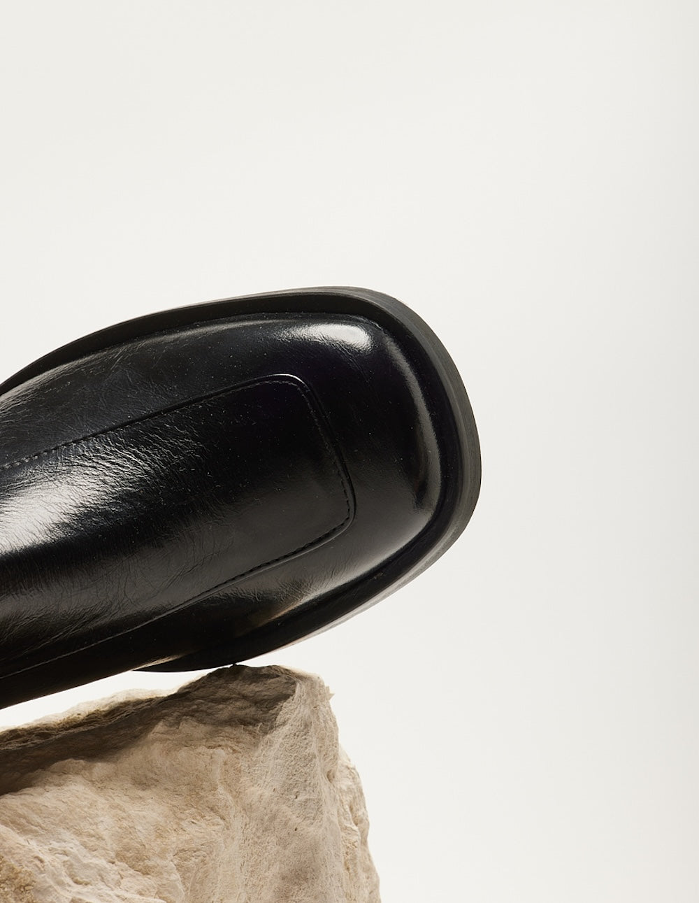 Callie ankle boots - Cuir plissé verni noir