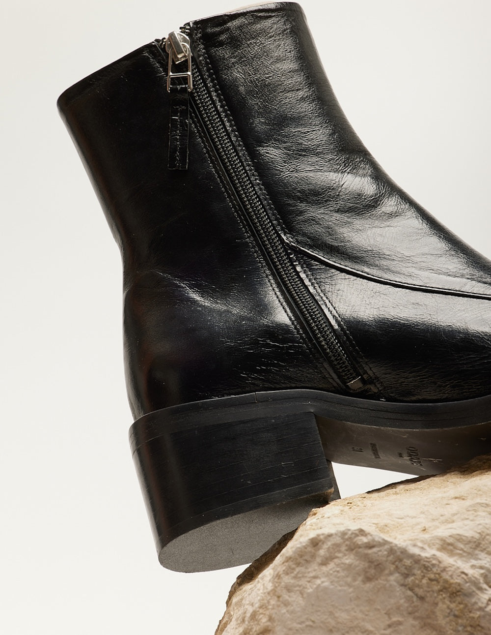 Callie ankle boots - Cuir plissé verni noir