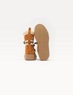 Sarah's Four-Red Bottes - Amber Suede