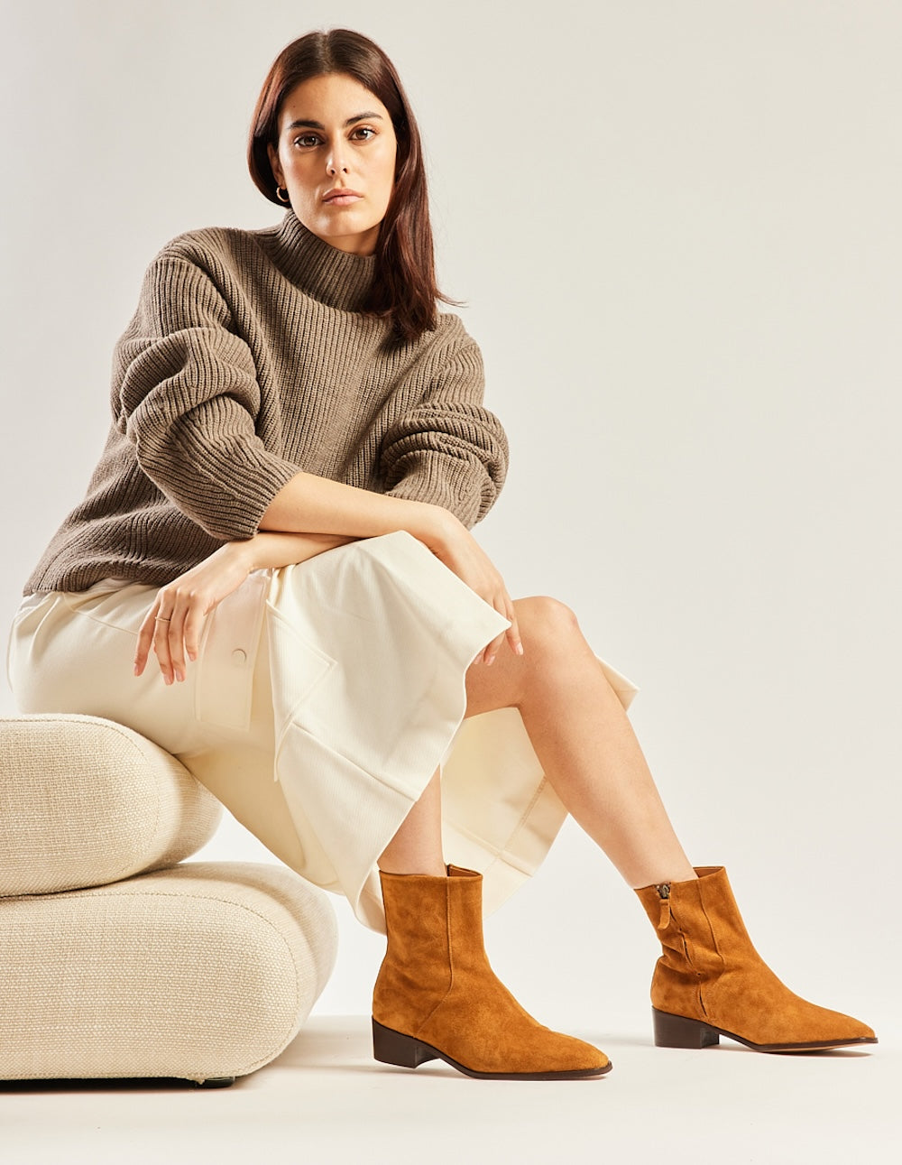 Sybille ankle boots - amber suede
