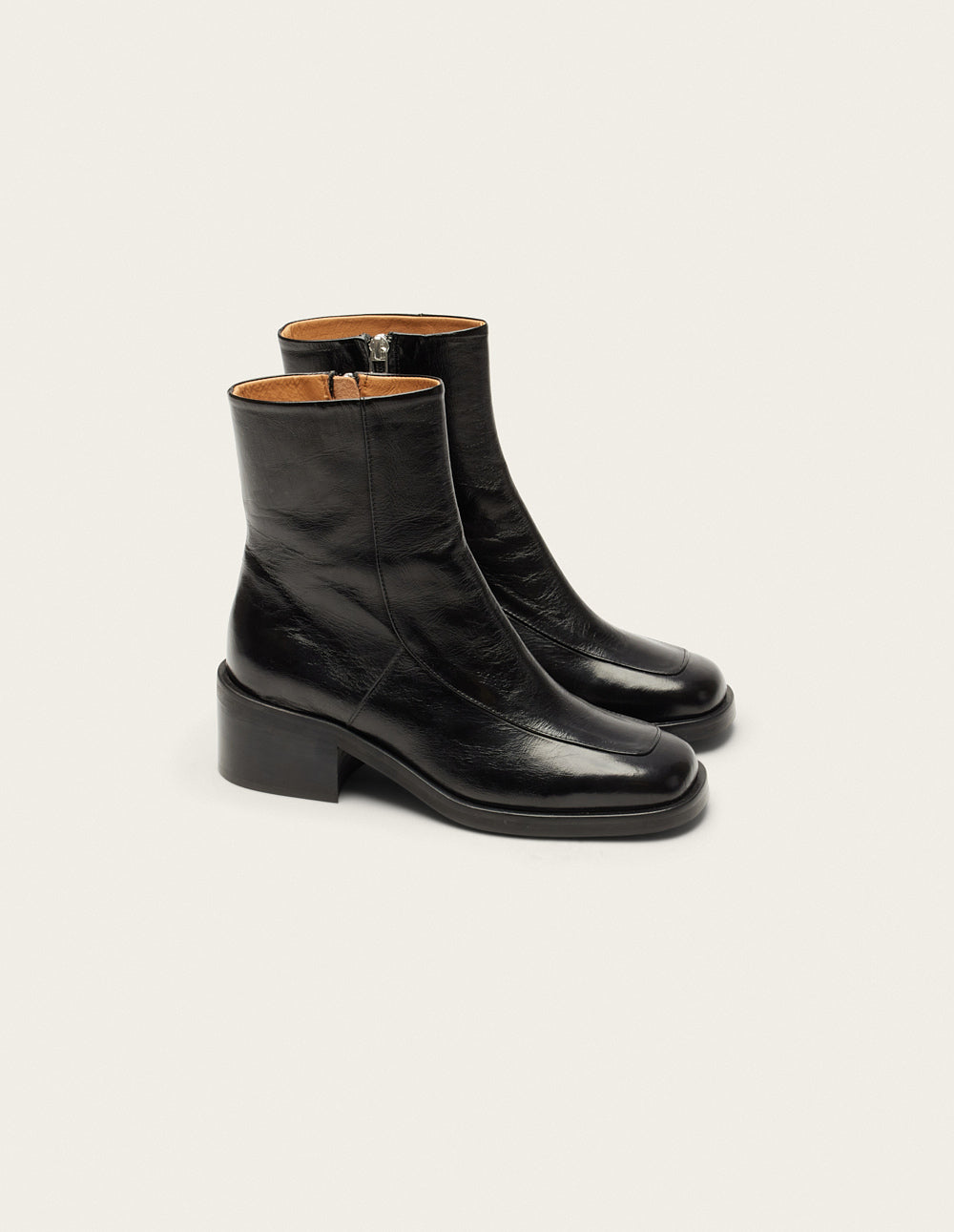 Callie ankle boots - Cuir plissé verni noir
