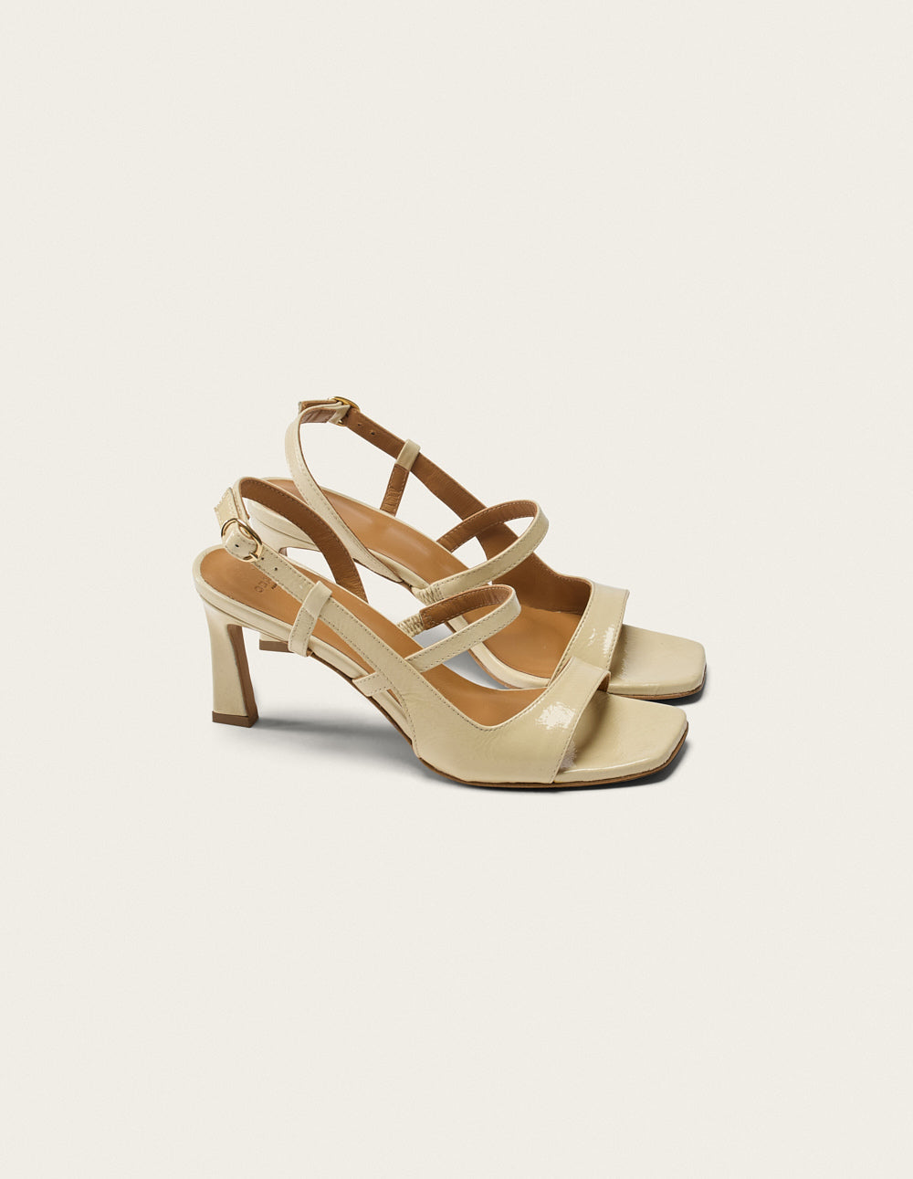 Sandals with heels Casta - Cuir plissé écru