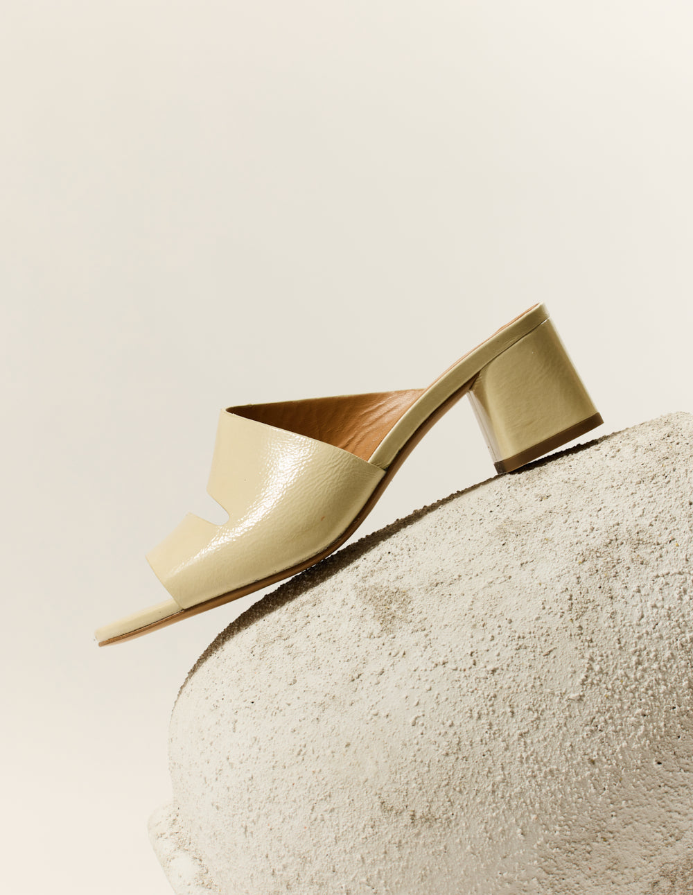 Mules Fika - Cuir pleated ecru