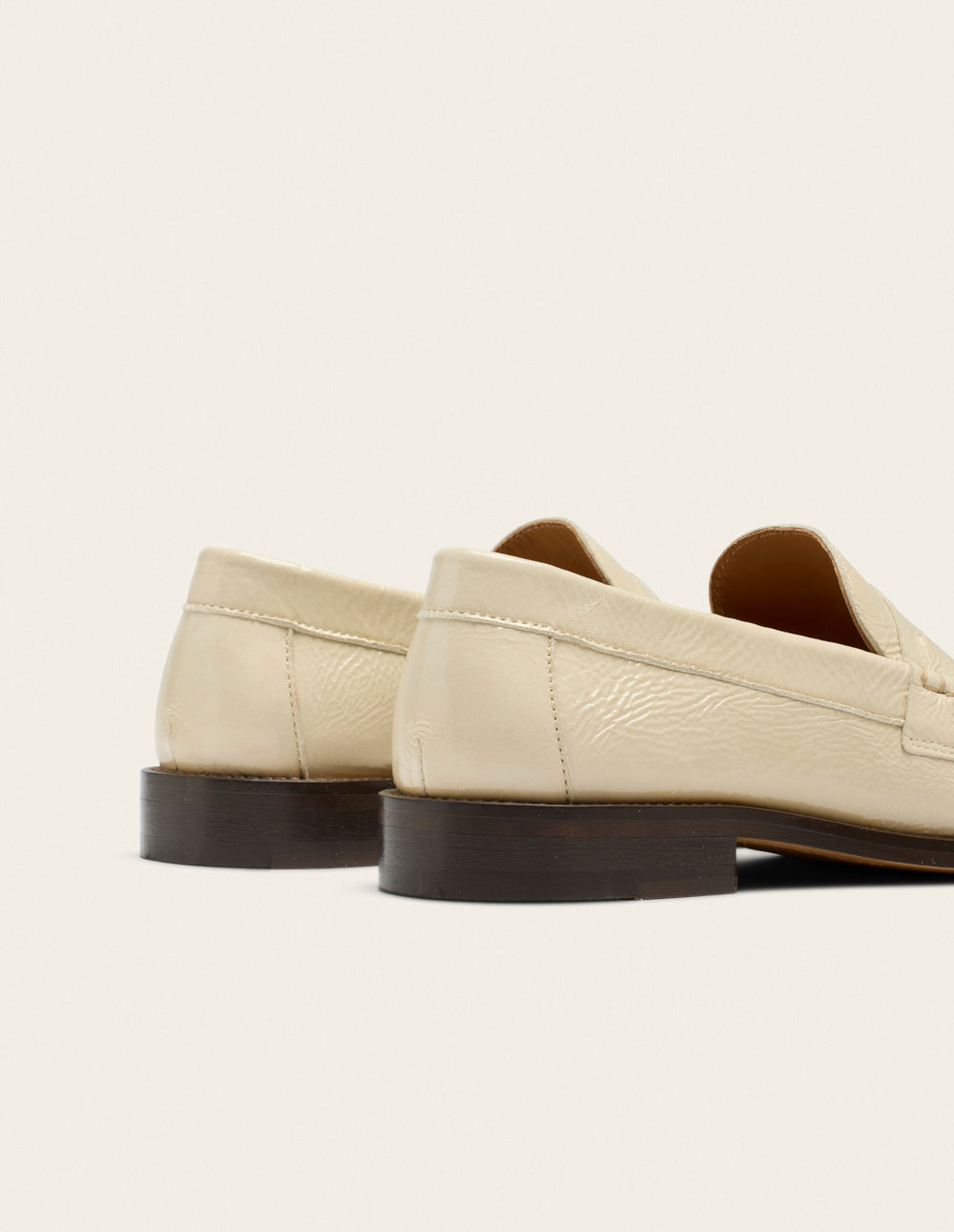 Halley loafers - Cuir plissé verni ecru