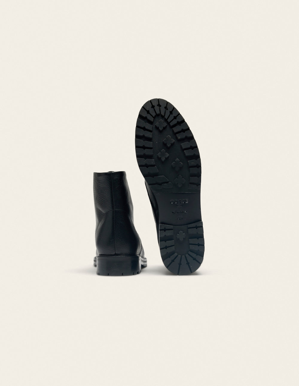 Lucienne laced ankle boots - Cuir Grainé Noir œillets