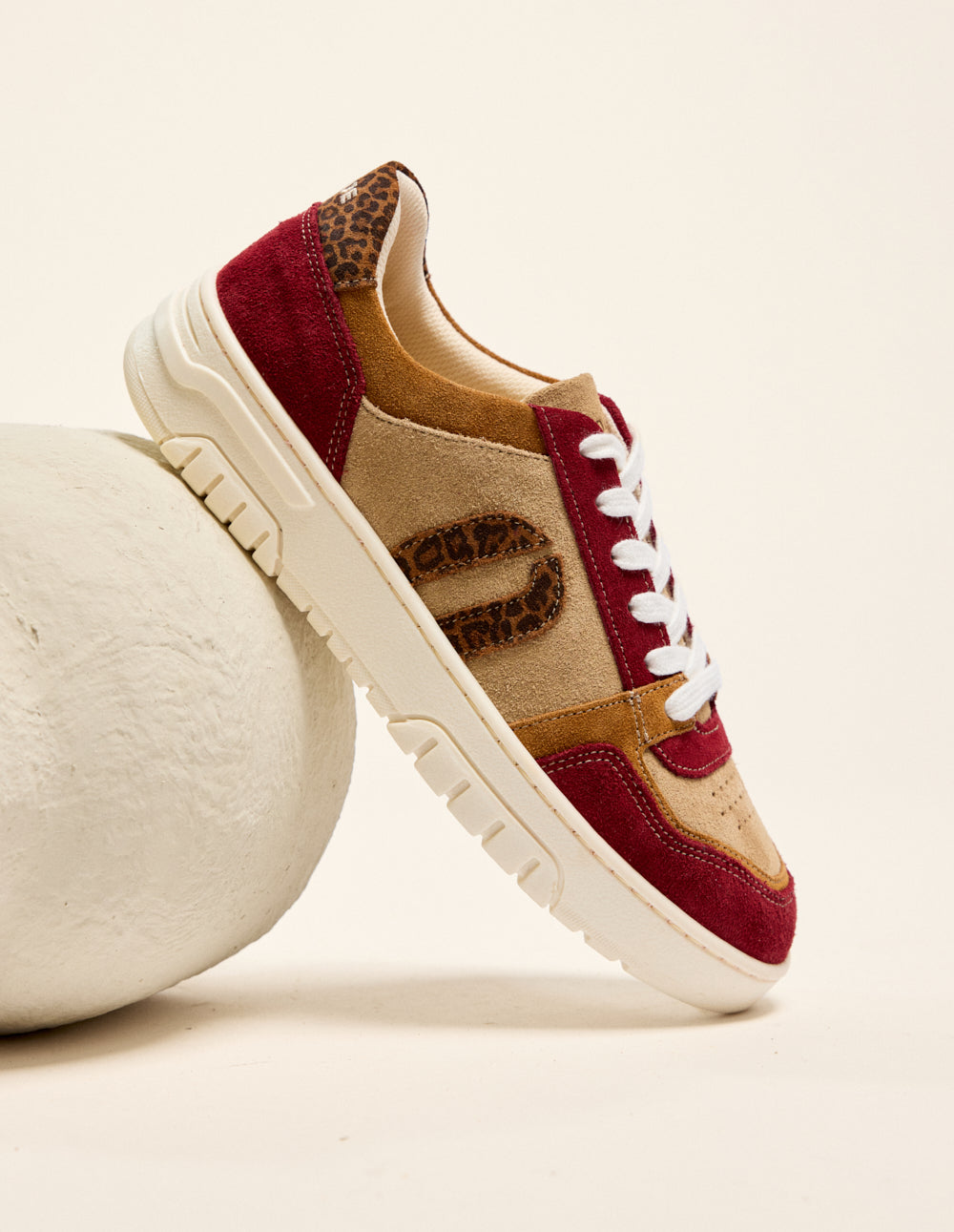 Nora bass baskets - Bordeaux camel beige